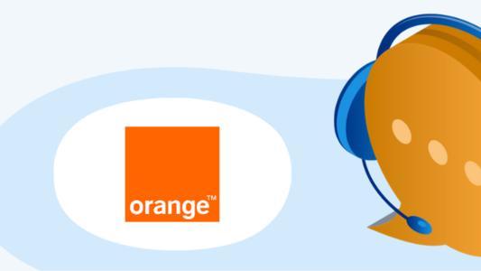 logo orange bulle de conversation avec casque et micro